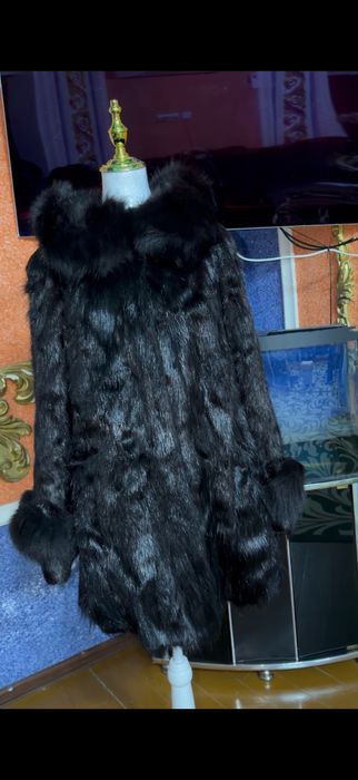 Продаю шубу российскую