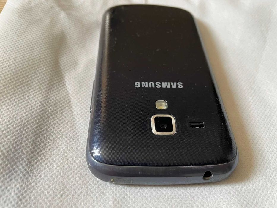 Samsung duos GT-S7562 перфектен
