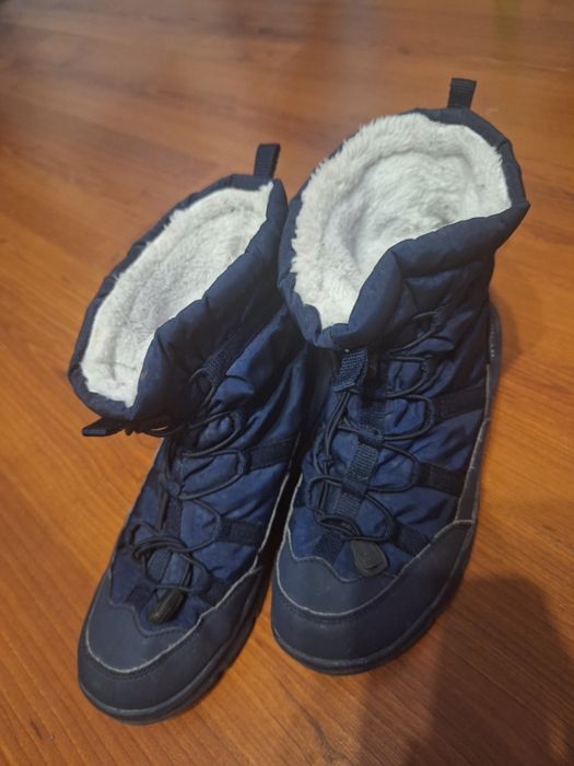 Зимни обувки, апрески