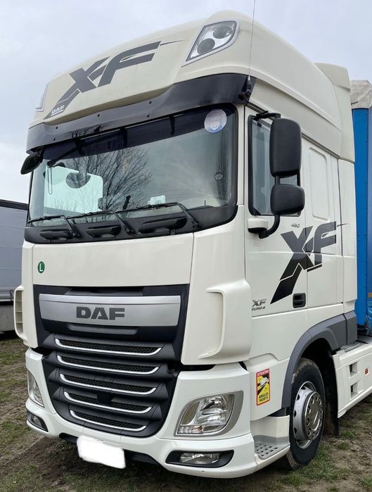 Vând DAF XF460 2017+Schmitz 2013 cu lift