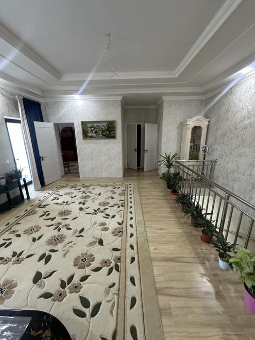 Сдается Коттедж в Аренду 1.6соток 5 комнат Хонобод