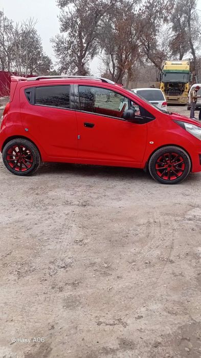 Спарк отличном состояние