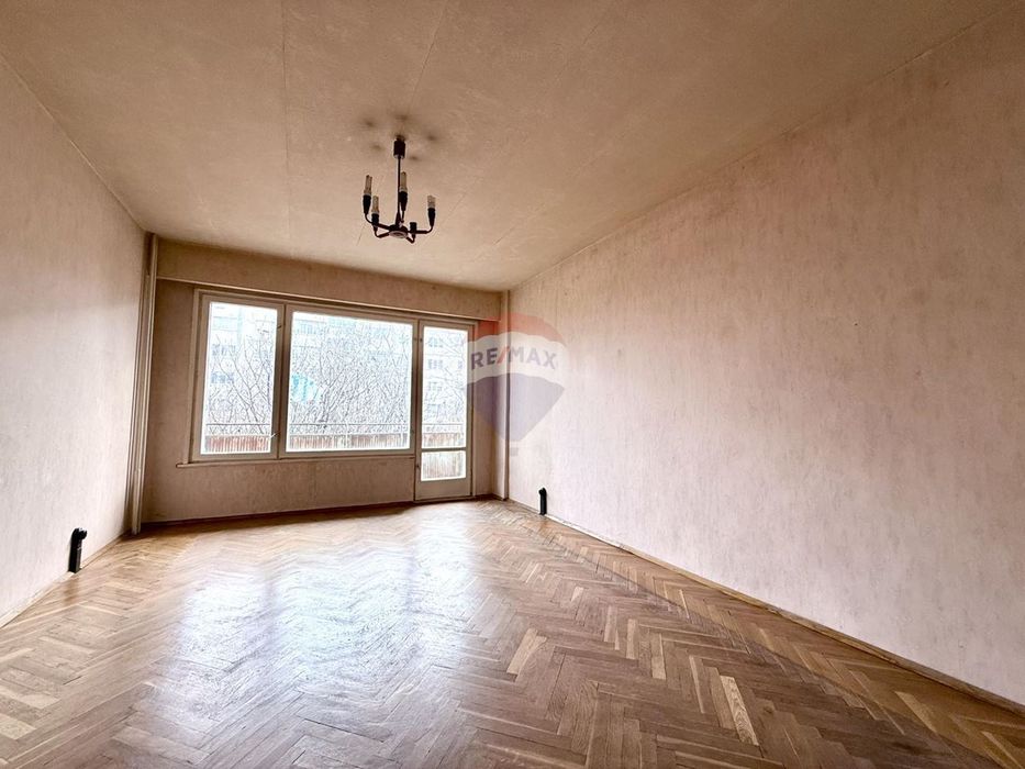 Продава се Тристаен апартамент в Варна, Левски - 80 кв.м за 1039 €/кв.м - Снимка #9
