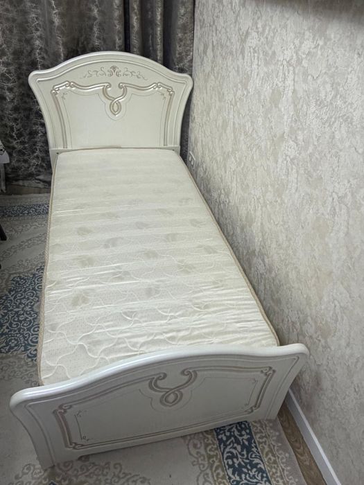 Продаю две односпальные кровати