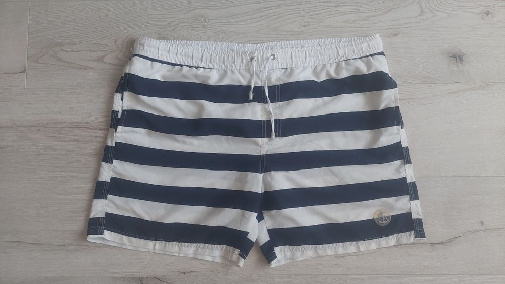 pantaloni scurti barbati marimea XL ieftin!