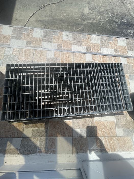 Trepte zincate rezistente