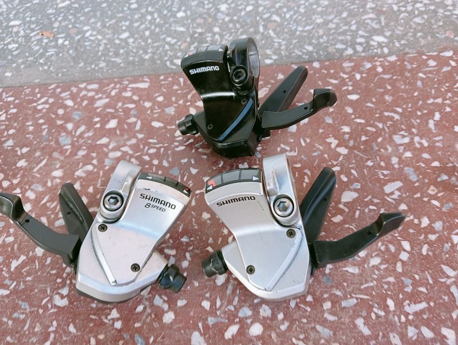 Manete și Schimbătoare Shimano Deore XT pt 7/8/9 V   Șei  Pipe  Ghidon