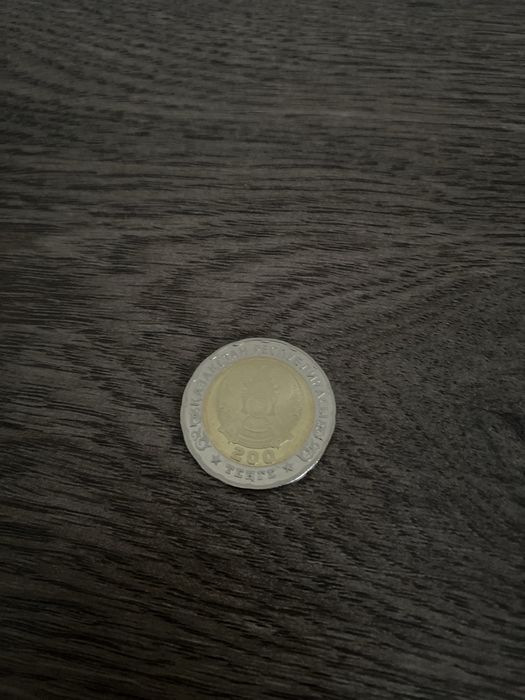 Продам 80лет монету