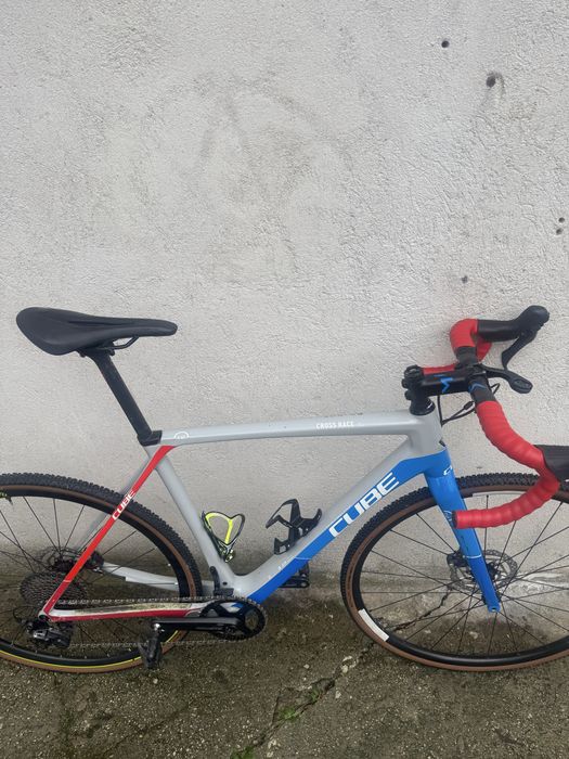 Cube cross race c62