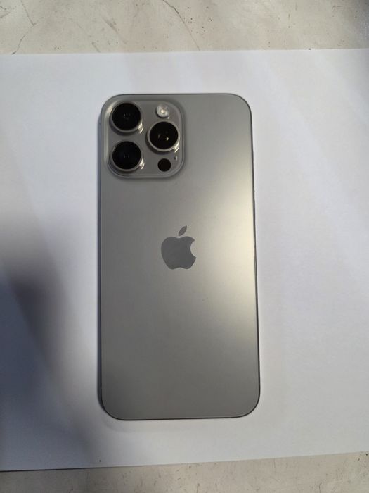 Vand iphone 15 Pro Max
