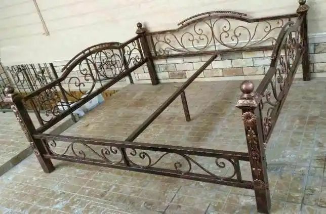 Zamonaviy besetka kravatlar temirdan