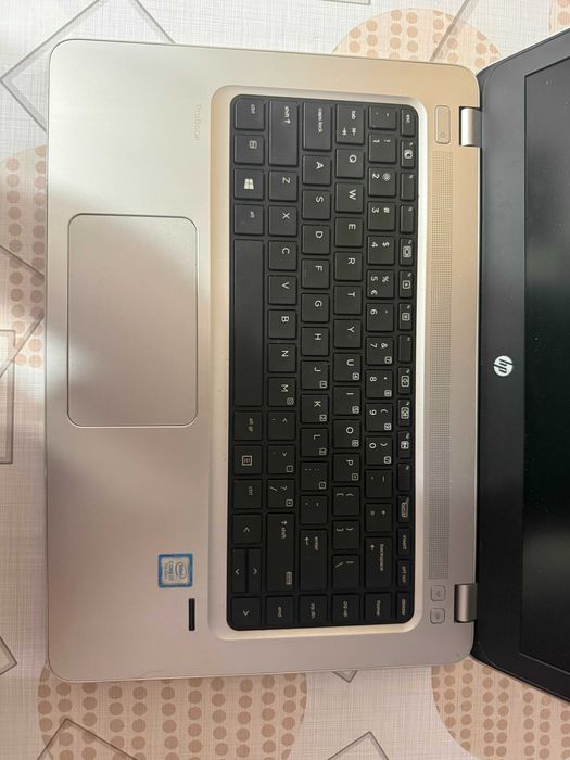 Laptop HP ProBook 440 G4 - 14" / Intel Core i7 / 12 GB DDR4 / 750 GB Stocare / Win. 11