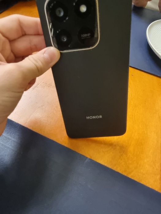 Продам Honor x7d