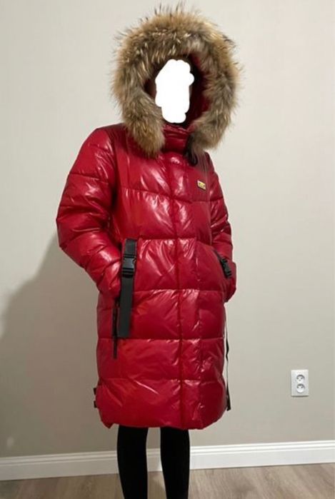 Продам пуховик женский