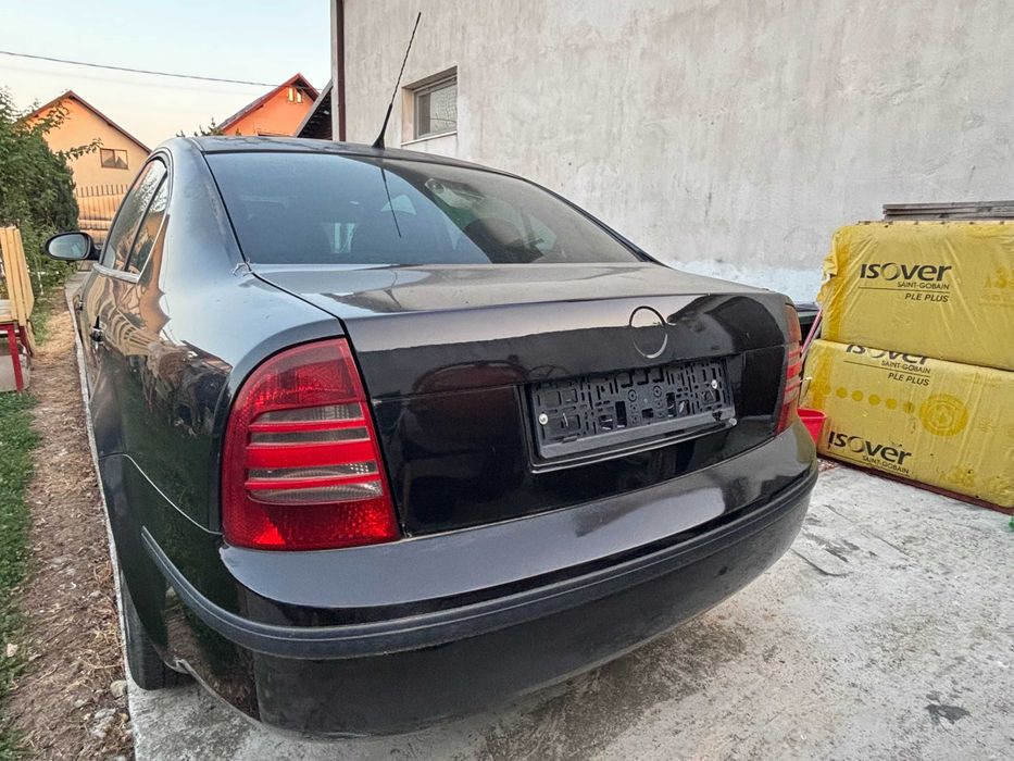 ŠKODA SUPERB 1.9 TDI 131 CP (AWX) | 2007 | 235.865 km | Înmatriculată | Pentru piese sau restaurare
