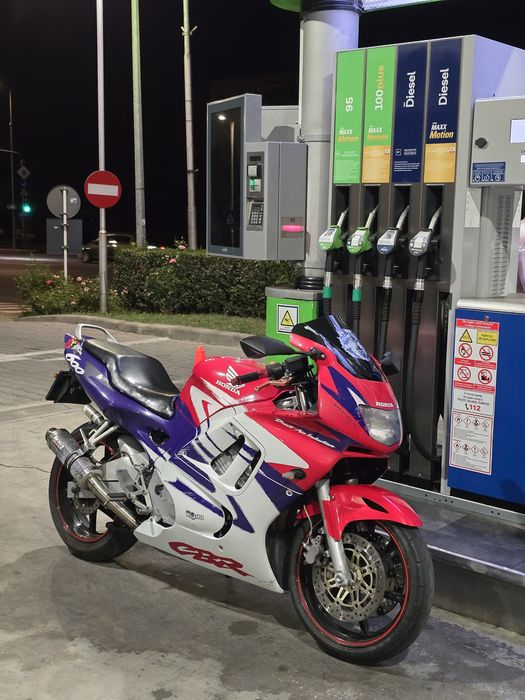 Honda cbr 600 f3