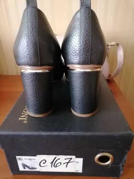 Продам туфли Basconi