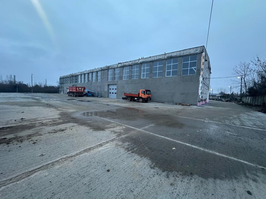 Vanzare teren 21.928 mp și cladiri  3.407 mp depozitare/productie/biro