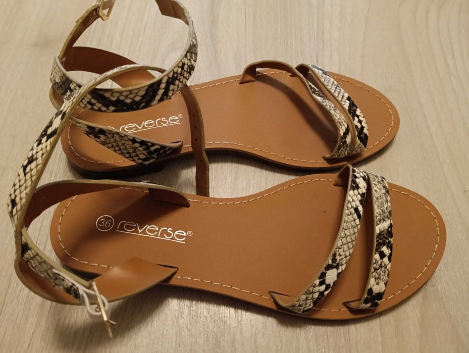 Sandale talpa joasa