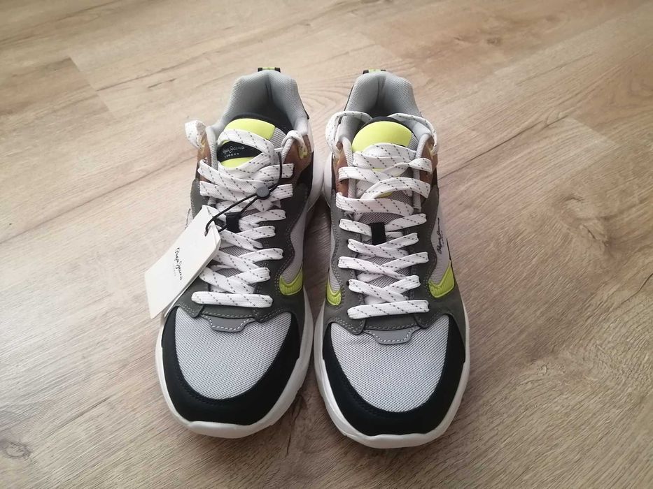 Adidași Pepe jeans 45