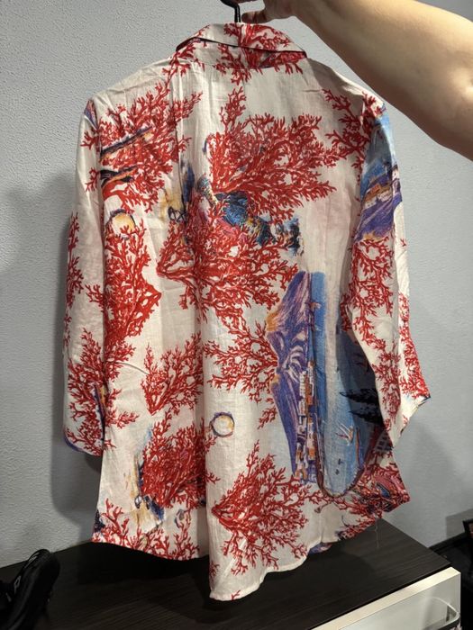 Дамска риза