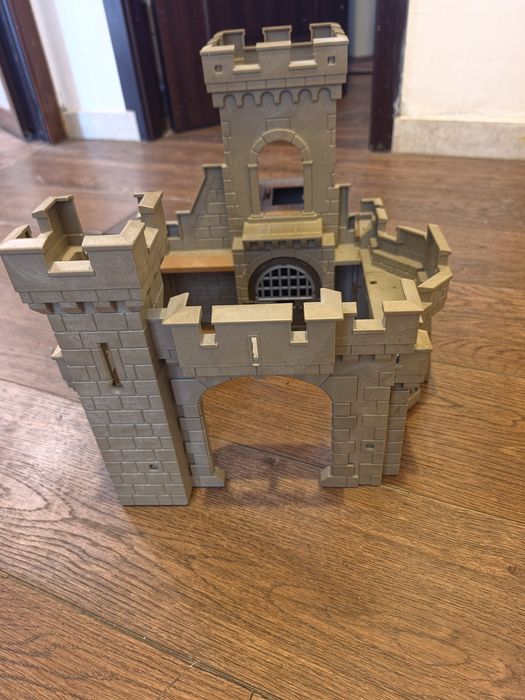 Castel Medieval  playmobil incomplet