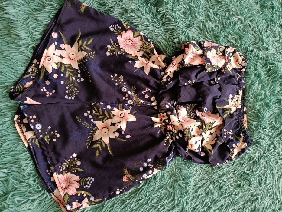 Вещи по 300 тг продам