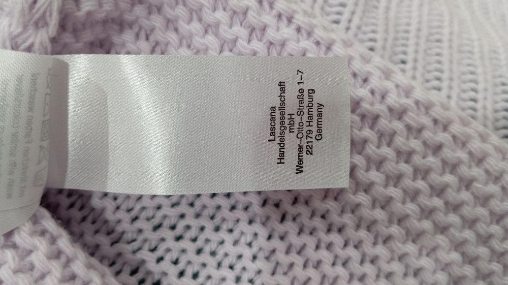 Свитер женский . Германия