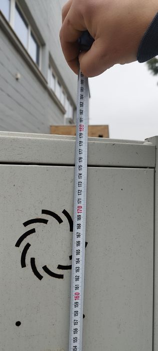 Метални гардеробчета