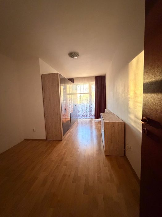 Vând Apartament pe Calea Baciului