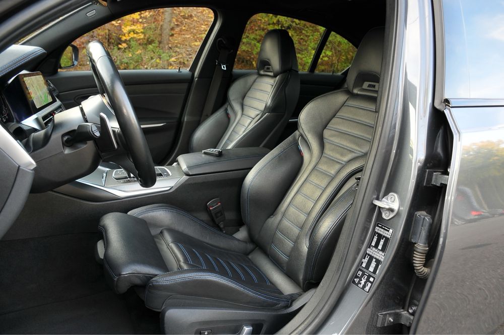 Bmw G20 330d xDrive M interior Competition