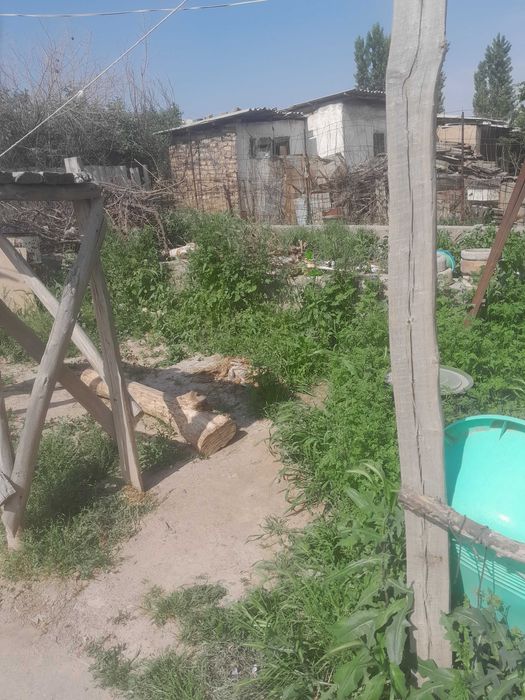 Хавли уй сотилади