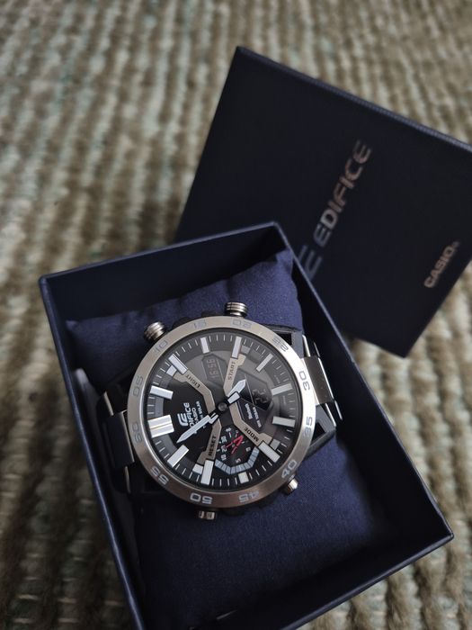 Casio Edifice ECB-2000D Sospensione
