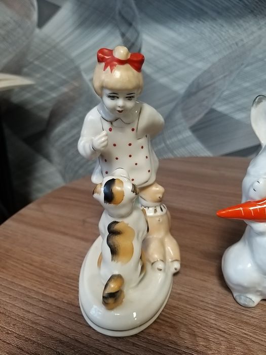 Продам статуэтки