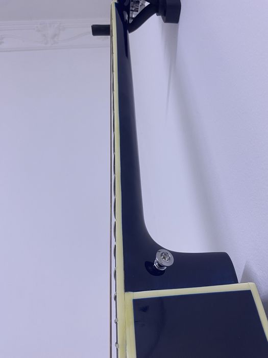 Гитара продается новая