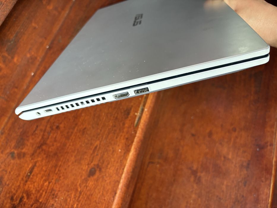 Ноутбук ASUS х515е