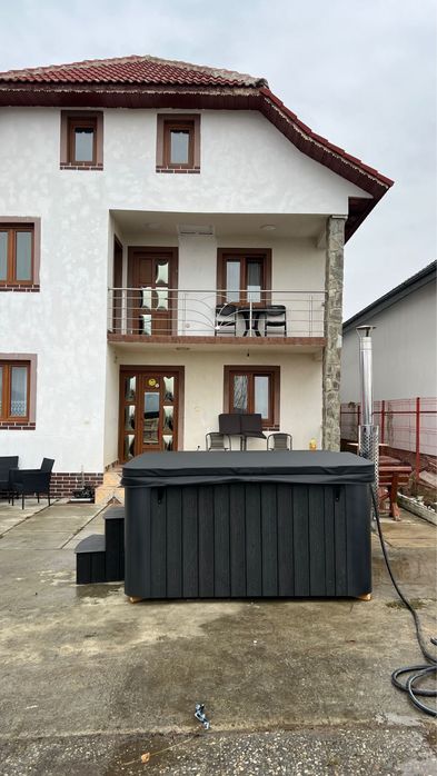 Jaccuzi exterior 10 persoane
