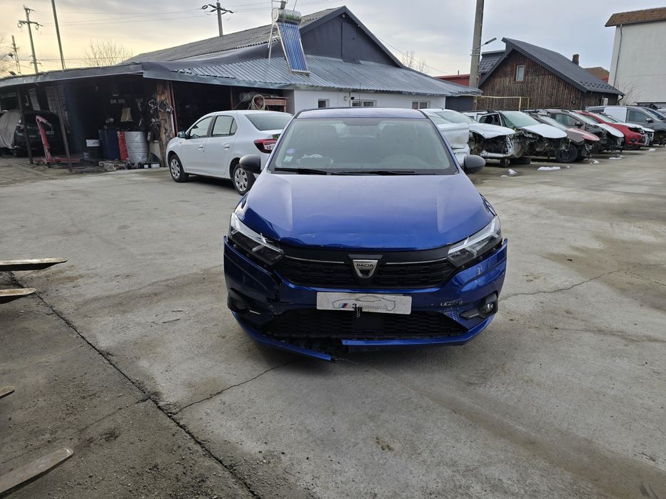 Sandero 2022 La cheie 1.0 euro 6 Ac 64000 km  avariat