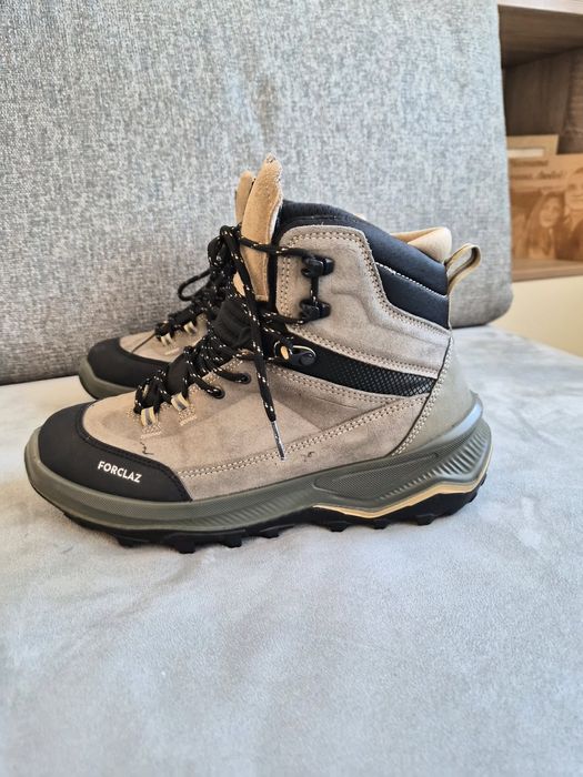 Туристически непромокаеми кожени обувки