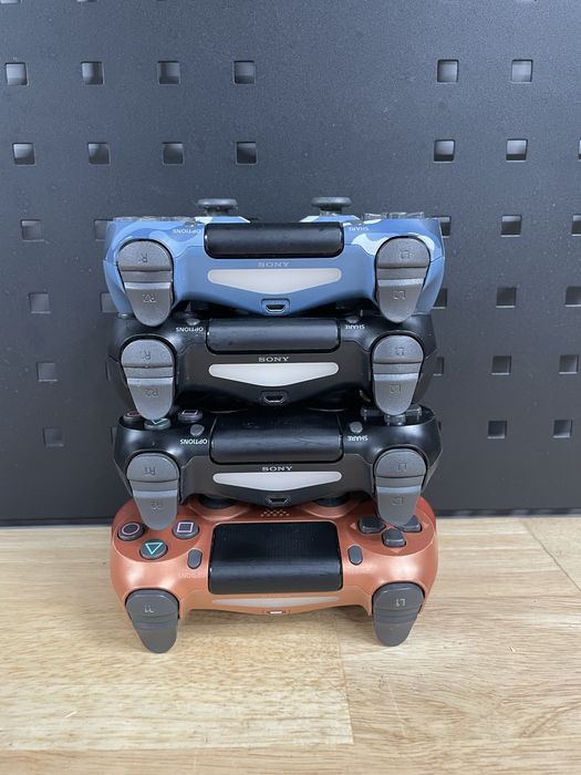 Controler ps4 functional reconditionat se poate testa