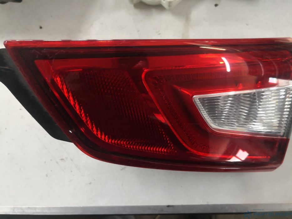 Lampa Spate / Stop Dreapta Spate De Pe Haion Nissan Qashqai Ii J11, J1