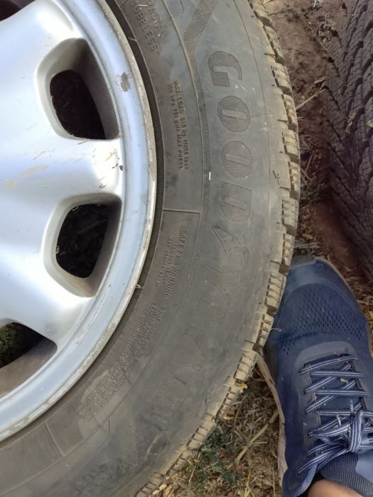 195 65 R15 гуми Goodyear с джанти 5x112 15  Mercedes c-class