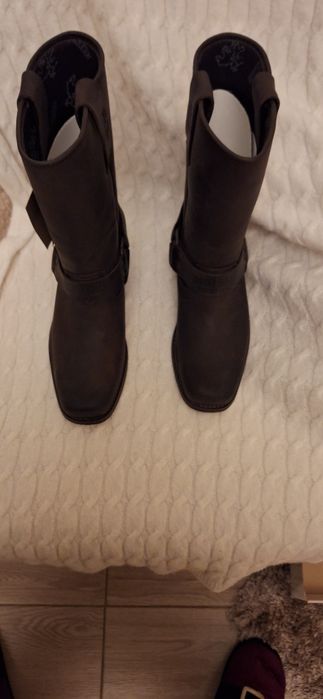 Bocate ciocate piele noi nepurtate