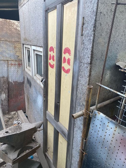 Продам будку недорого