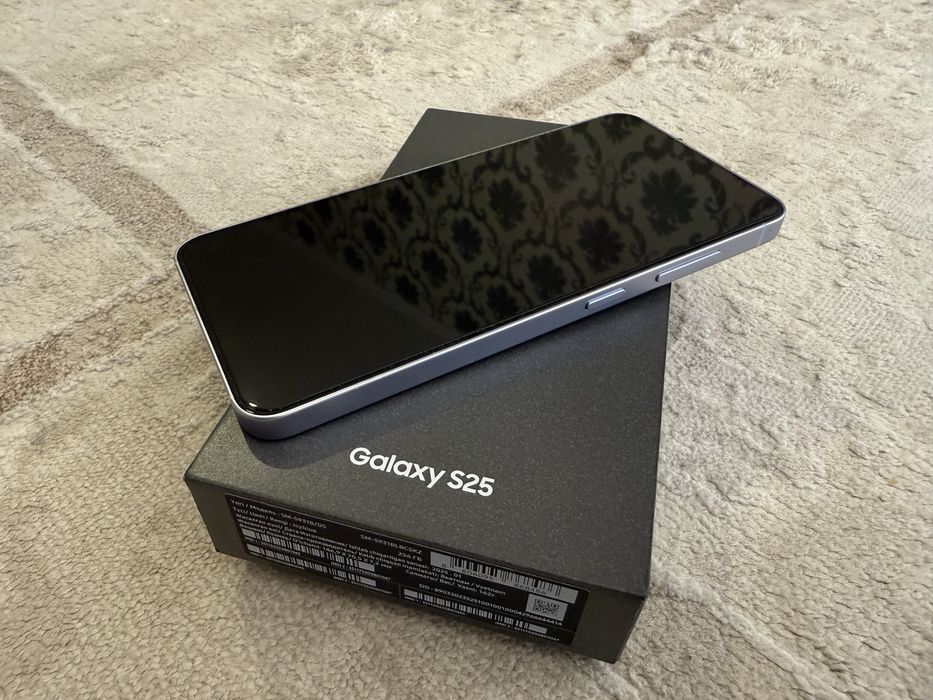 Samsung S25  5G  256 ГБ