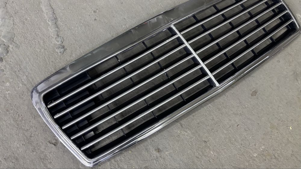 Решетка радиатора w210