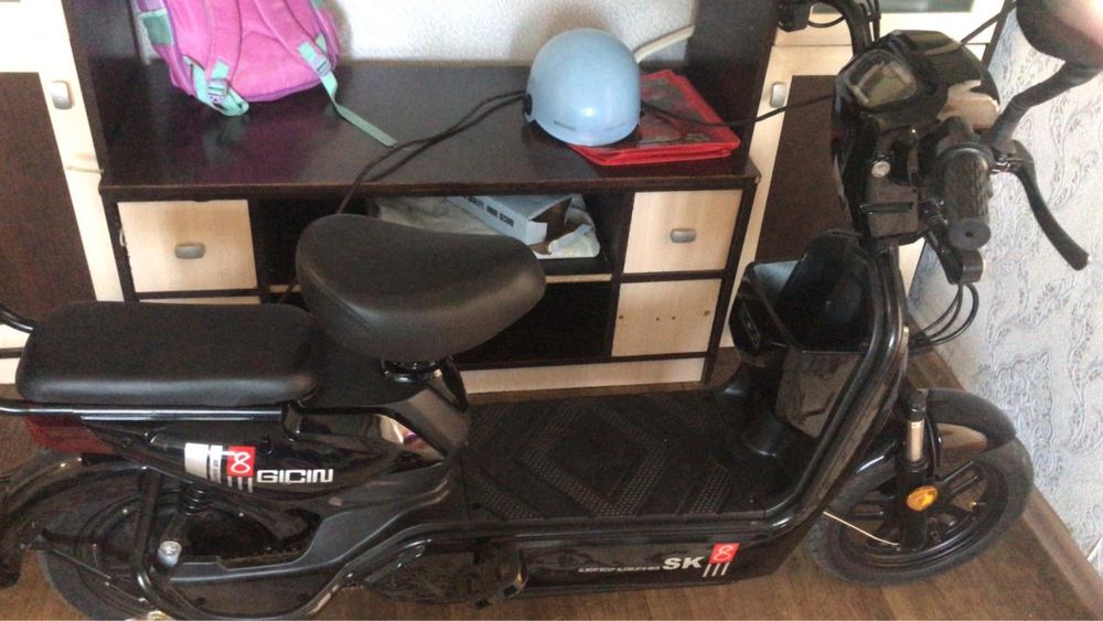 Продам электро велосипед срочно