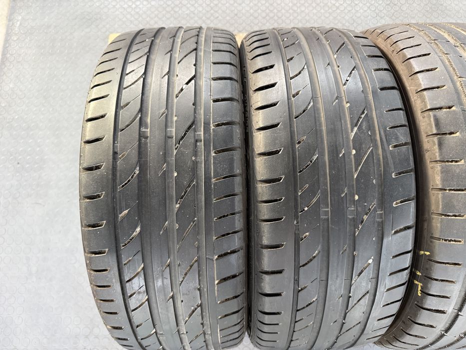 4бр. Летни Гуми С Борд 215/45ZR/17 -NOKIAN+SAILUN- DOT:0524+5119- 5.4мм+5.6мм