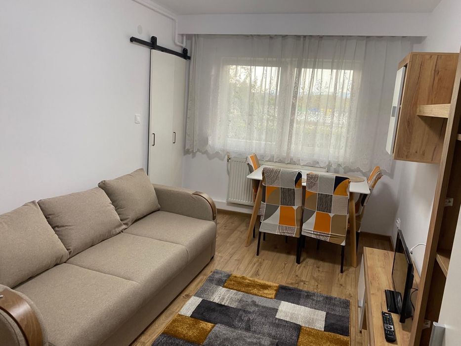 Închiriez Garsonieră str. Tineretului, Turda