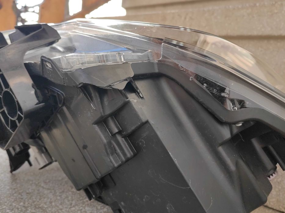 Фар Nissan X-Trail LED ляв / Фар Nissan X trail Оригинален